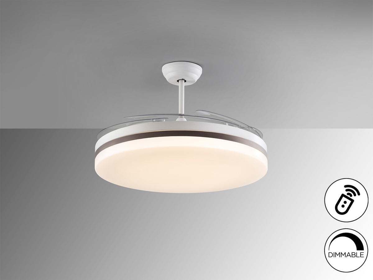 Ventilador de Techo con Luz Vento Maxi 150 cm Aspas Retráctiles Blanco y Bronce Schuller en ambiente decorado | Schuller