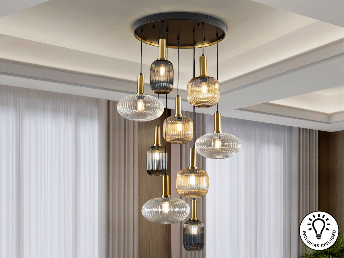 Lámpara Colgante Norma 9 Luces Negro y Latón Schuller en ambiente decorado | Schuller