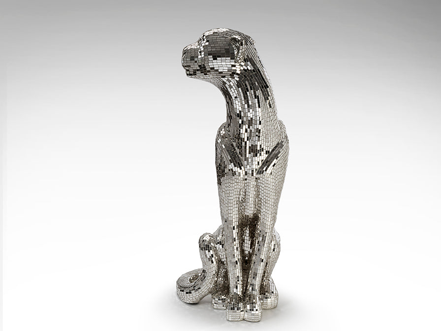 Lateral de Figura Decorativa Leopardo Baguira de Schuller (Baguira) en color Plata Espejo con mosaico de cristales de espejo - Ref 523306.

