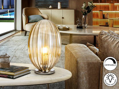 Lámpara de Sobremesa Ovila 20 cm Cromo y Cristal Coñac Schuller en ambiente decorado | Schuller
