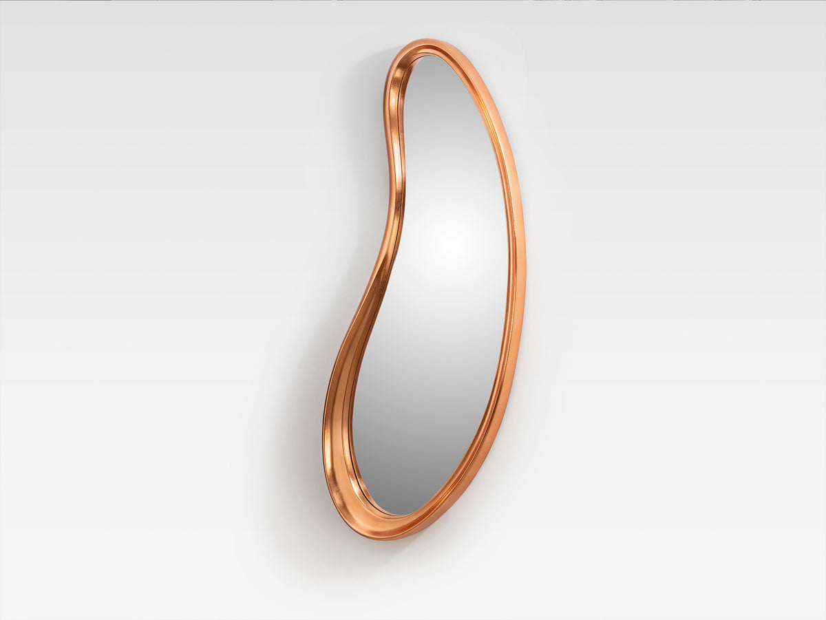 Espejo de Pie Brigitte 166 cm Oro Rosa Schuller en ambiente decorado | Schuller