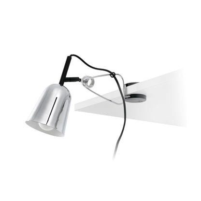 Lámpara pinza STUDIO en cromo y blanco de FARO modelo 51134, diseño Nahtrang para luz de lectura e iluminación de escritorio con clip para estantería.