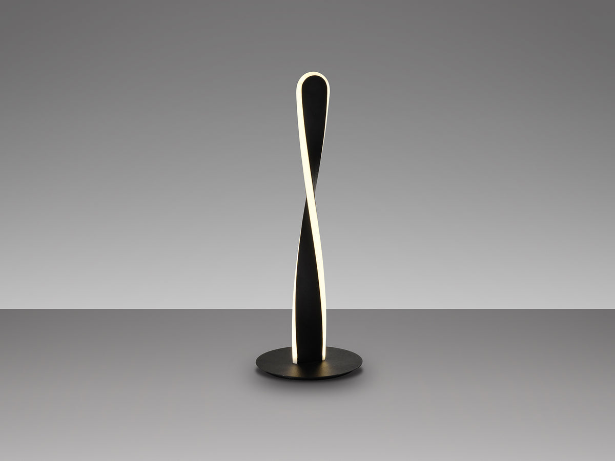 Lámpara de sobremesa Twist negro mate Schuller, diseño industrial moderno en metal, ideal para dormitorio, escritorio y salón.